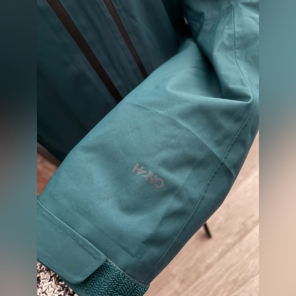 LIKE NEW Patagonia Men's Teal Jacket - Size XXL - Picture 6 of 9